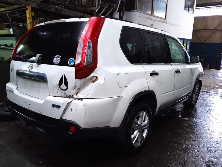 MUñON Nissan XTRAIL 2013  USADO  EN DESARME